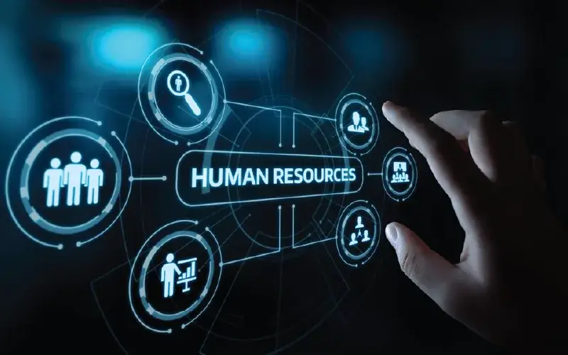 Online MBA in HRM from Chandigarh University featuring HR leadership, talent management and workplace skills