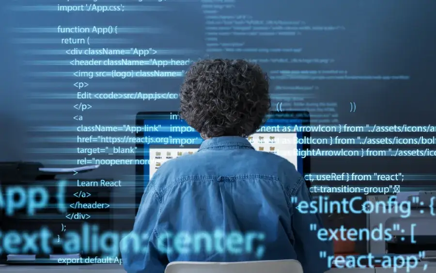 Beyond Coding VIT Online MCA showcasing leadership training, soft skills, professional growth and outcomes
