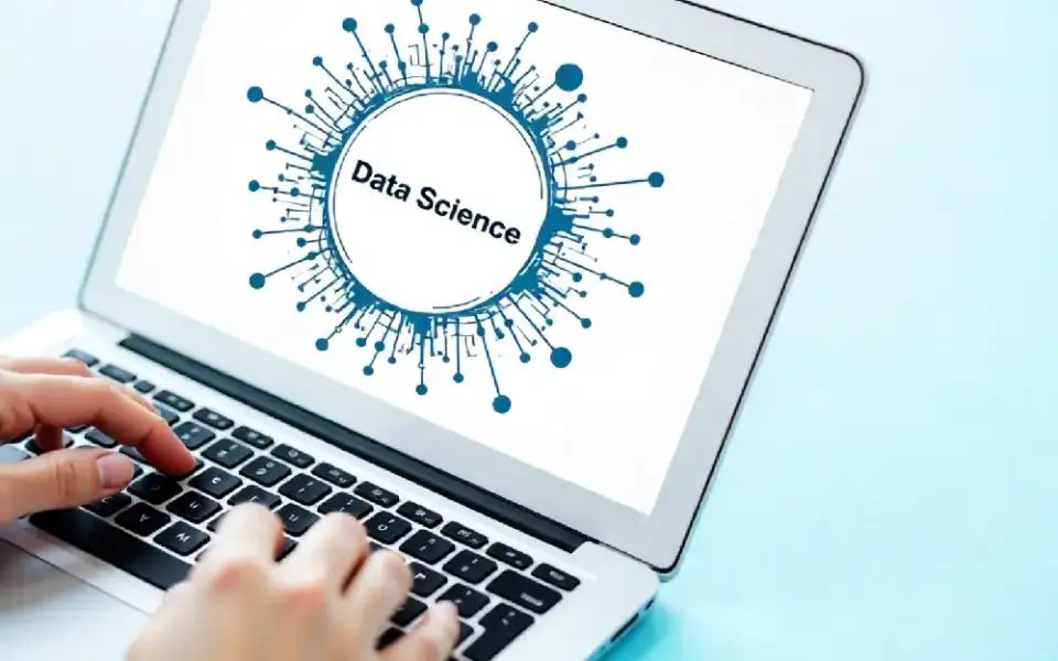 Zero to Data Hero VIT Online MSc in Data Science showcasing program features, hands-on learning and outcomes